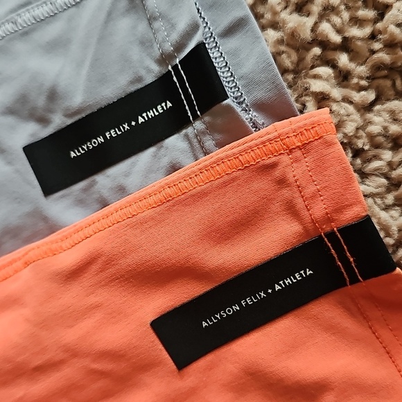 Bundle Athleta Tank Tops Size Medium And Large - Picture 10 of 16